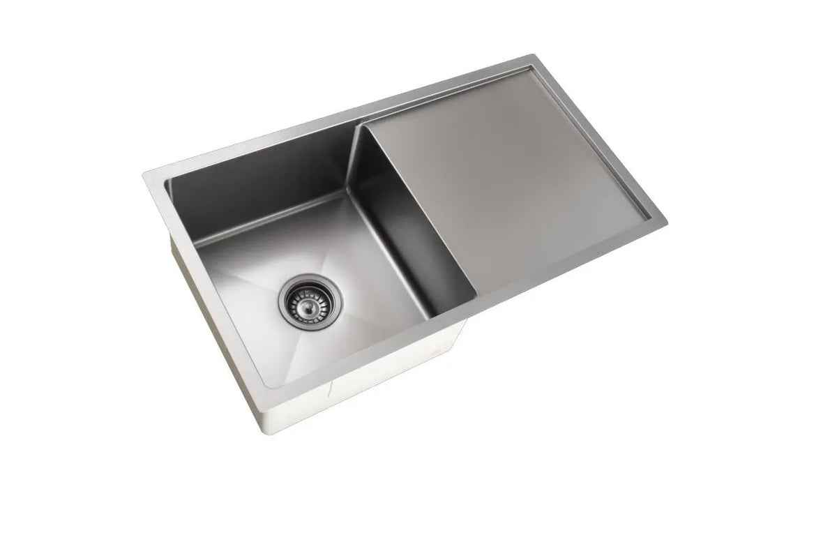 Kitchen sink