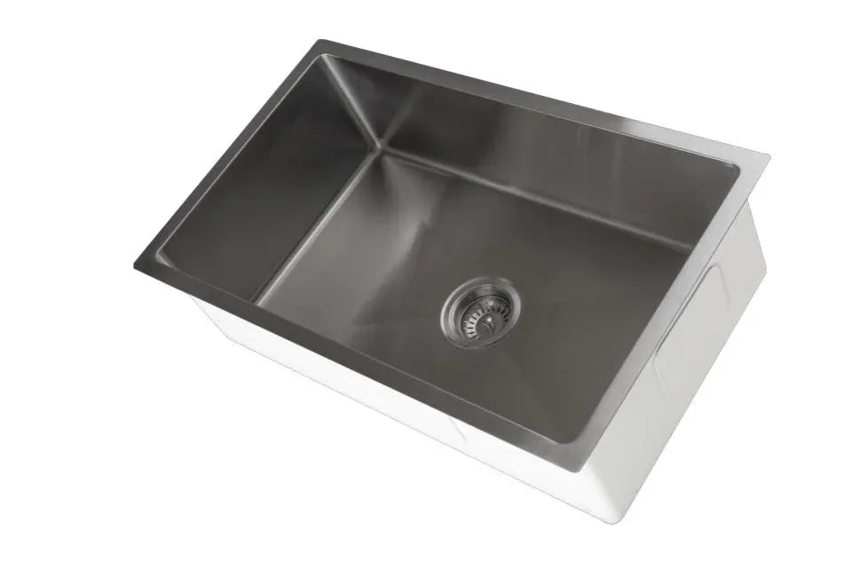 Kitchen sink