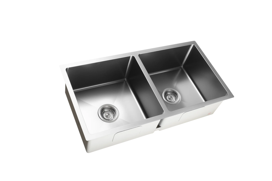 Seamless Metal Kitchen Basin