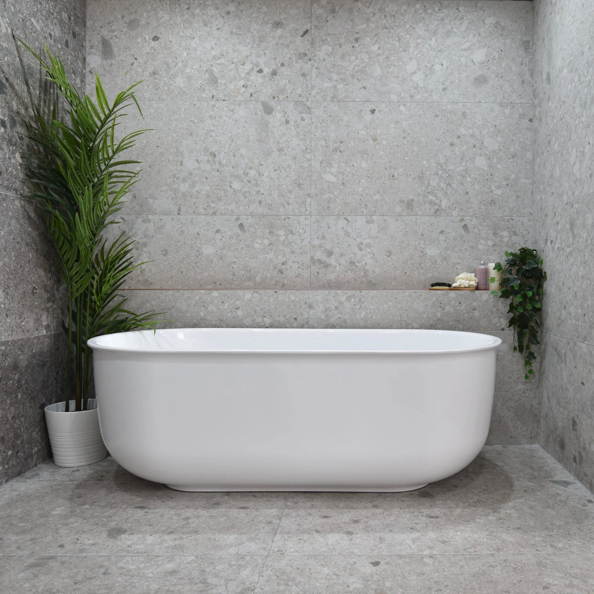 Verrano Classic Oval Freestanding Bathtub