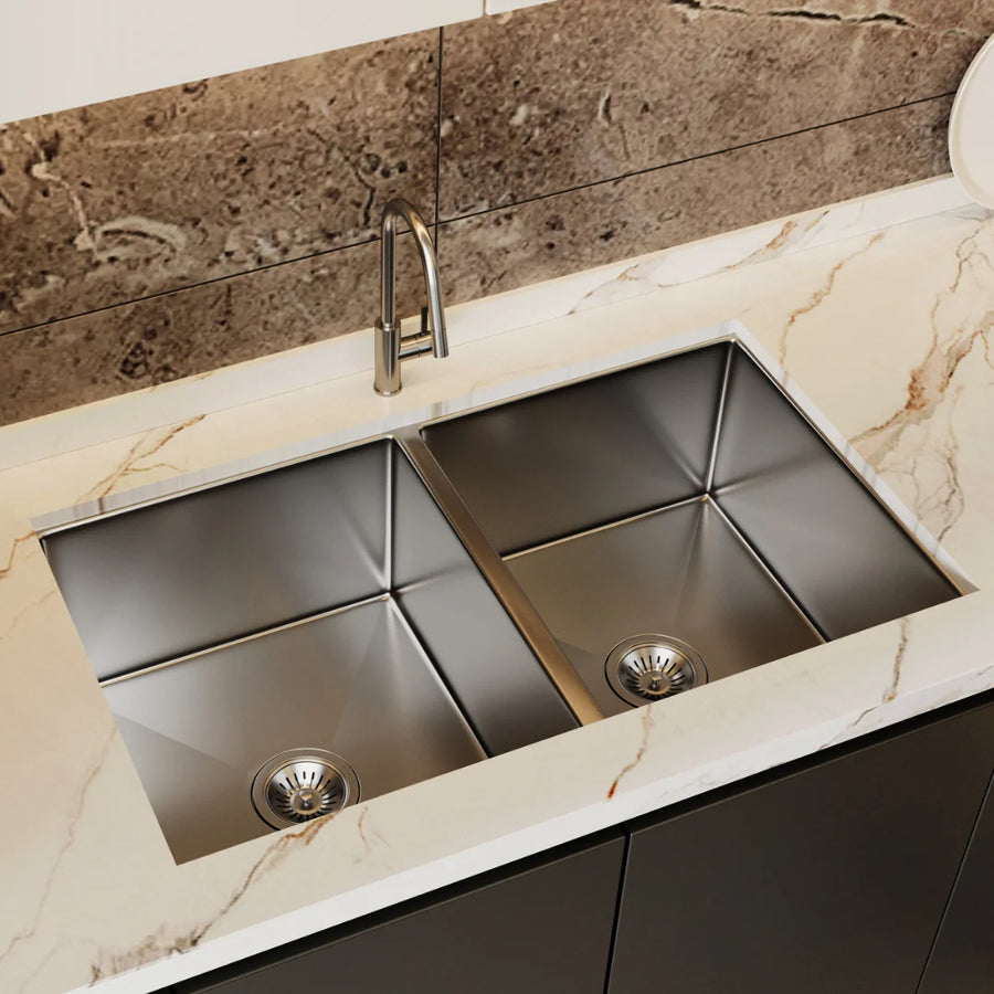 Seamless Metal Kitchen Basin