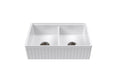 Greenwich Fireclay Farmhouse Sink — detail 3